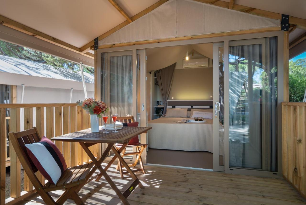 Camping Il Capannino Glamping Village Marina Di Bibbona Ngoại thất bức ảnh