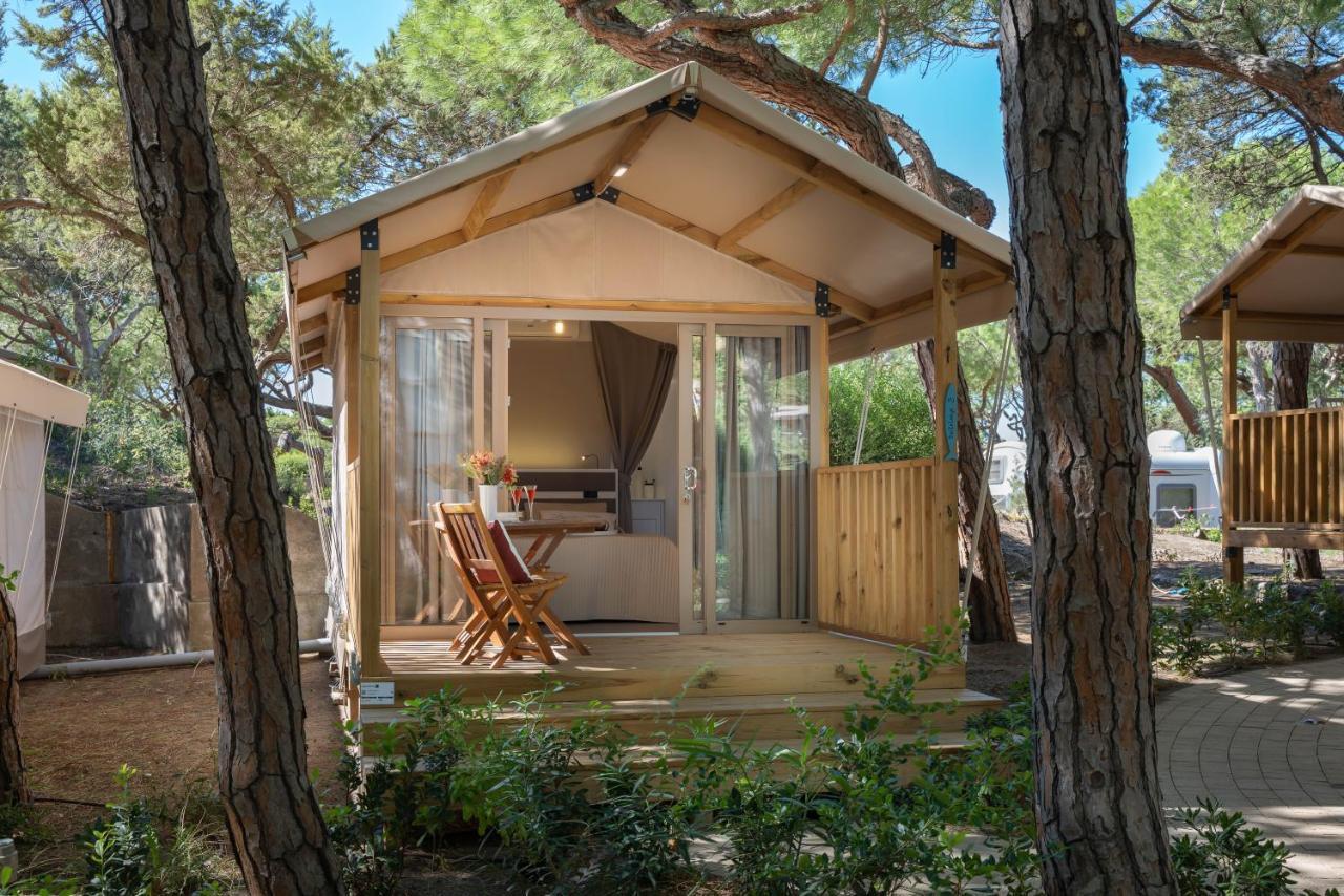 Camping Il Capannino Glamping Village Marina Di Bibbona Ngoại thất bức ảnh