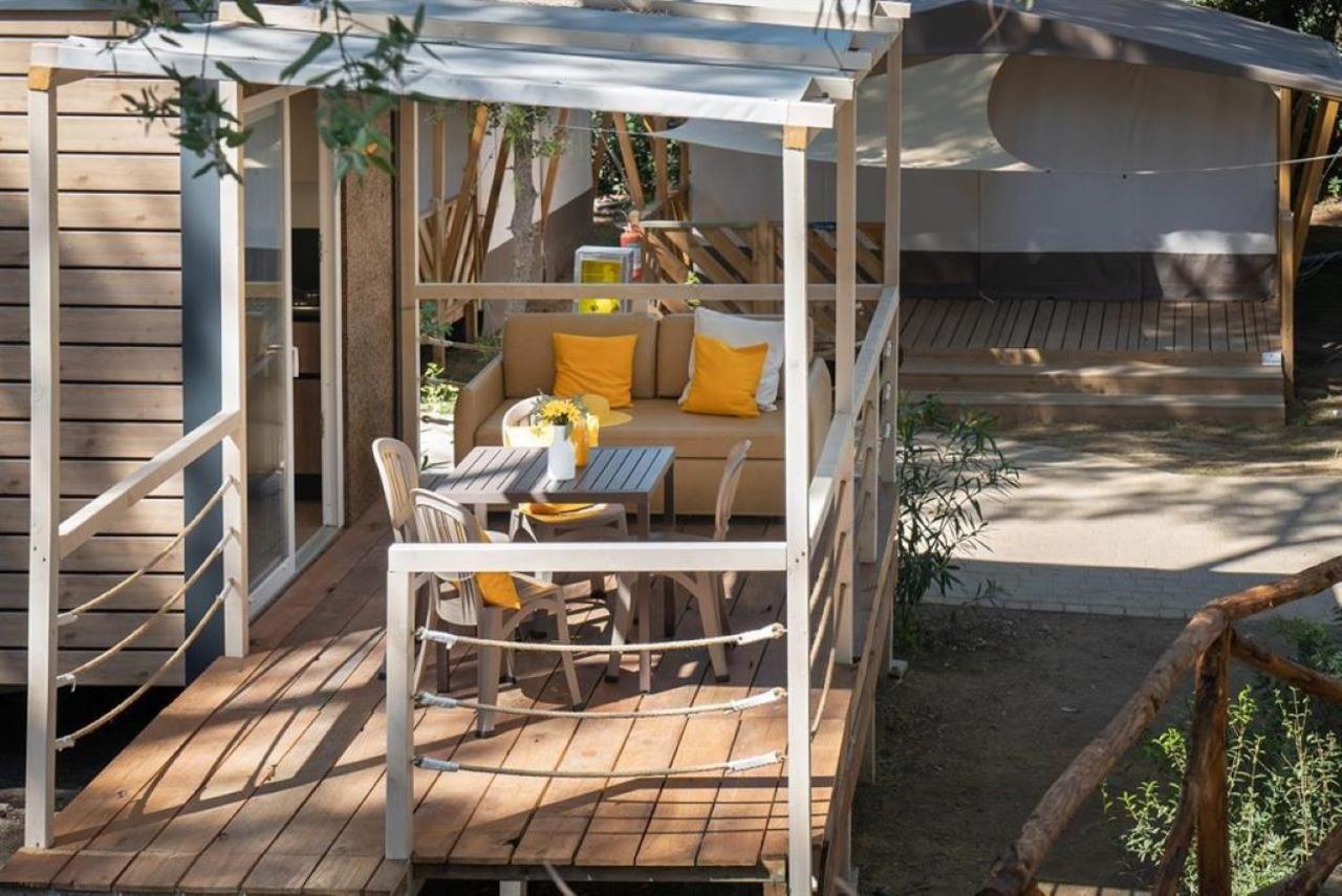 Camping Il Capannino Glamping Village Marina Di Bibbona Ngoại thất bức ảnh